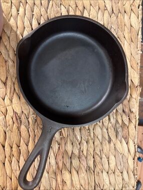 Wagner Ware Sidney 0 cast iron-size 3